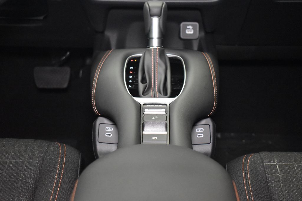 2025 Honda HR-V Sport 13