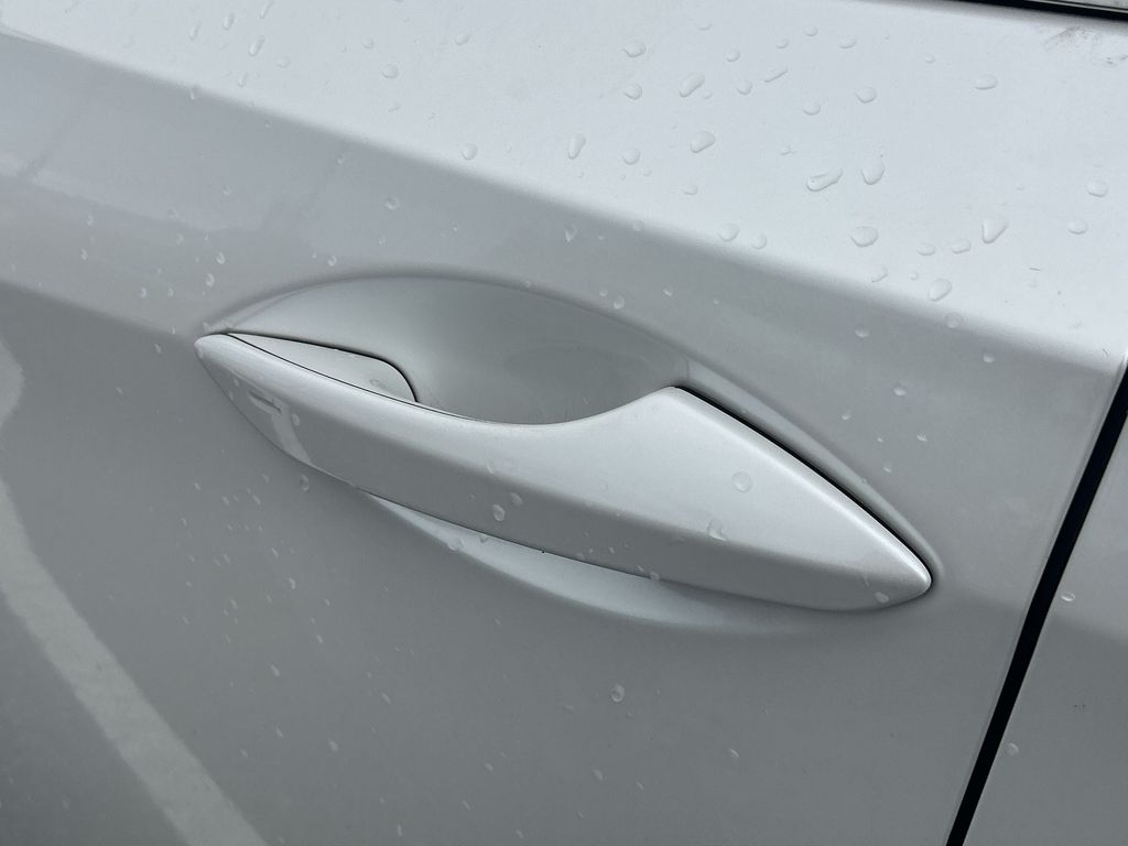 Thumbnail: 2021 Lexus RX - 25