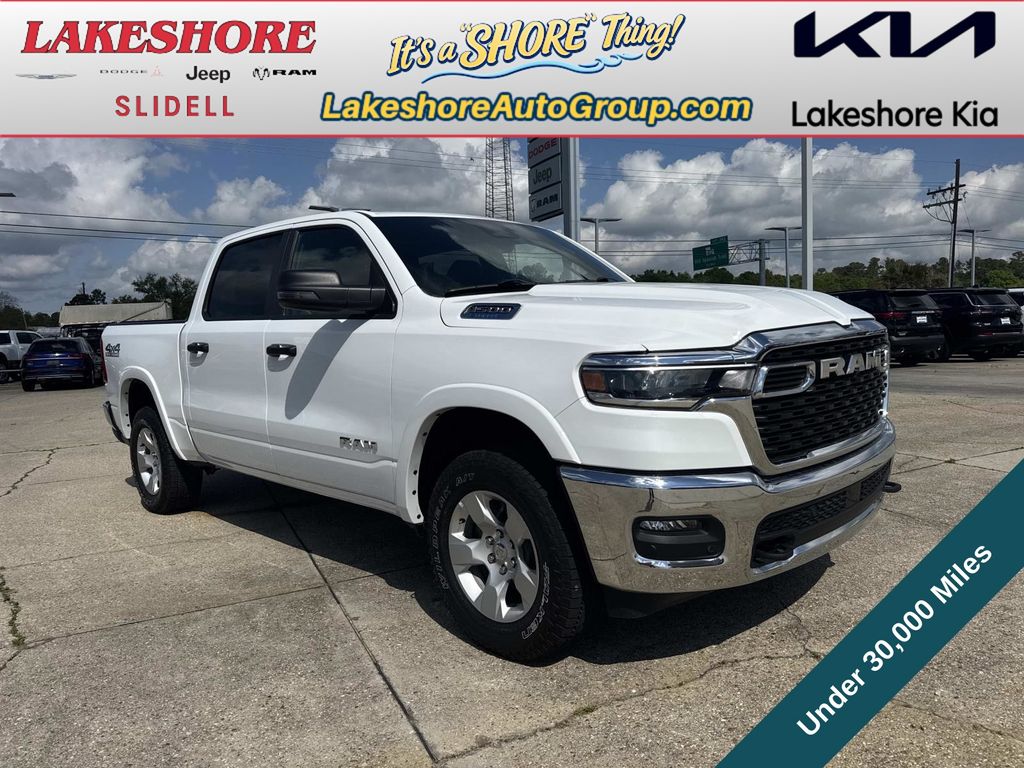 Bright White Clearcoat 2025 RAM 1500 Pickup Truck Four-Wheel Drive 8-Speed Automatic