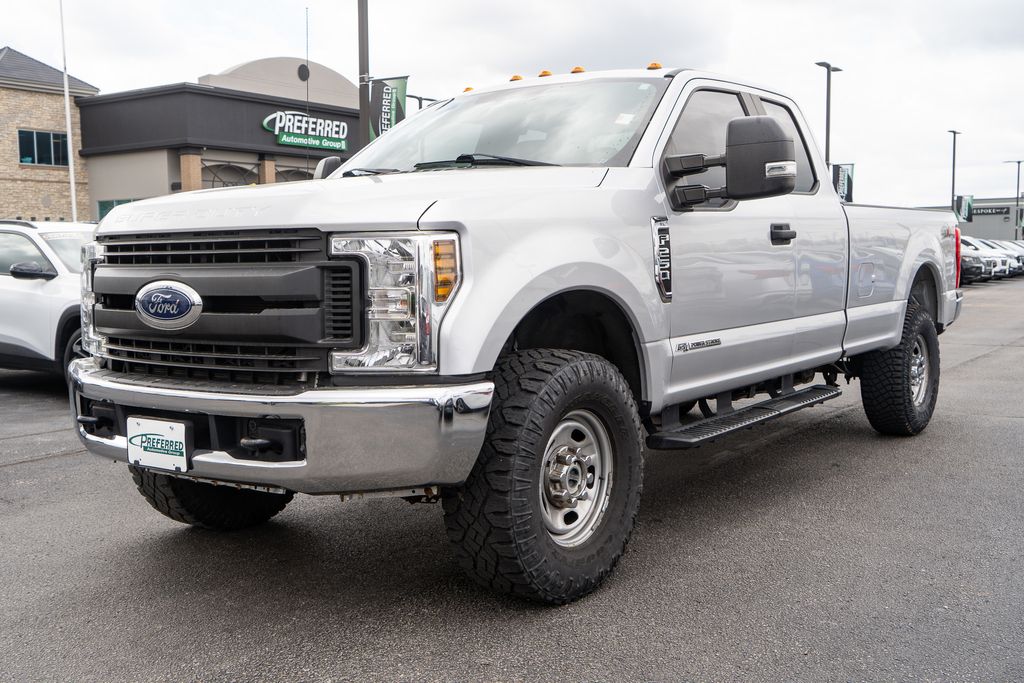 Ingot Silver 2019 Ford F-250 Super Duty XL SuperCab 4WD Pickup Truck Four-Wheel Drive 6-Speed Automatic