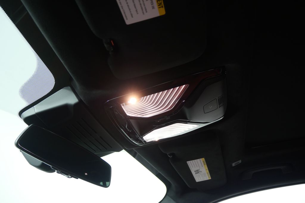 Thumbnail: 2026 BMW X5 - 21