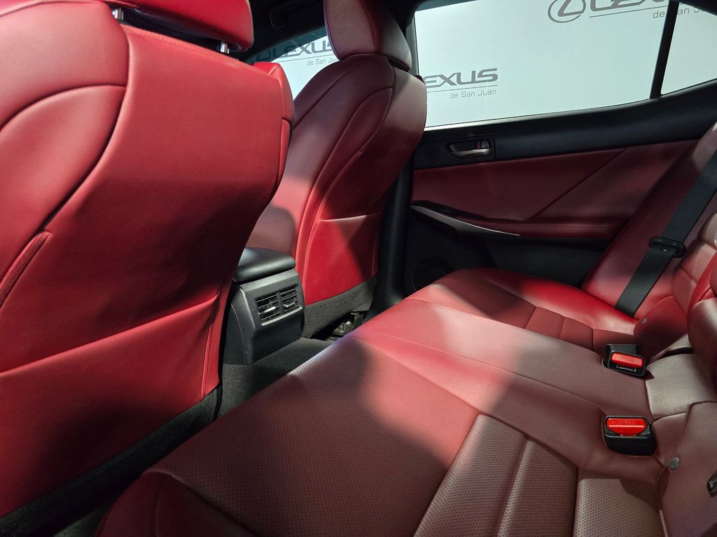 Thumbnail: 2019 Lexus IS - 25