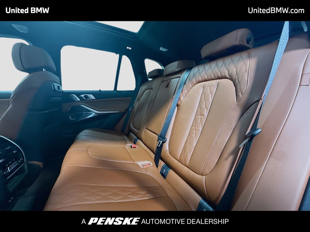 Thumbnail: 2026 BMW X5 - 13