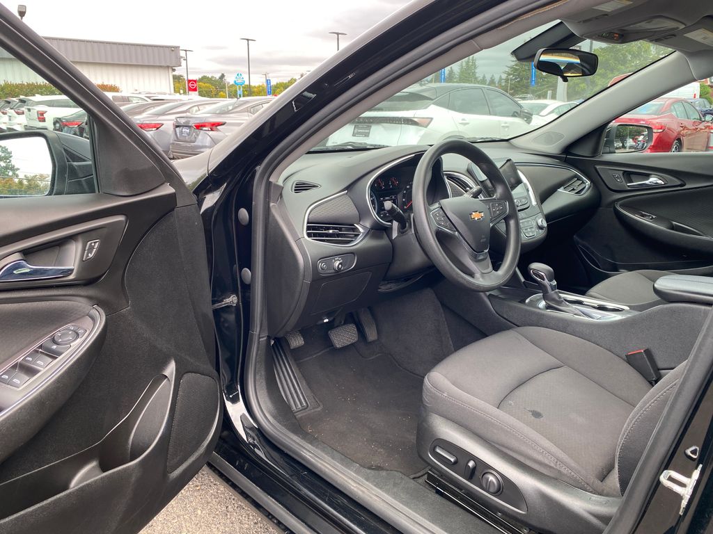 2021 Chevrolet Malibu LT