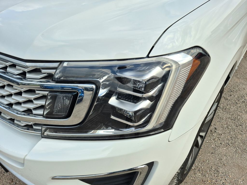 2021 Ford Expedition Platinum - 9
