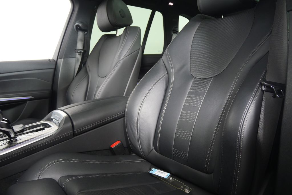 2022 BMW X5 xDrive40i 11