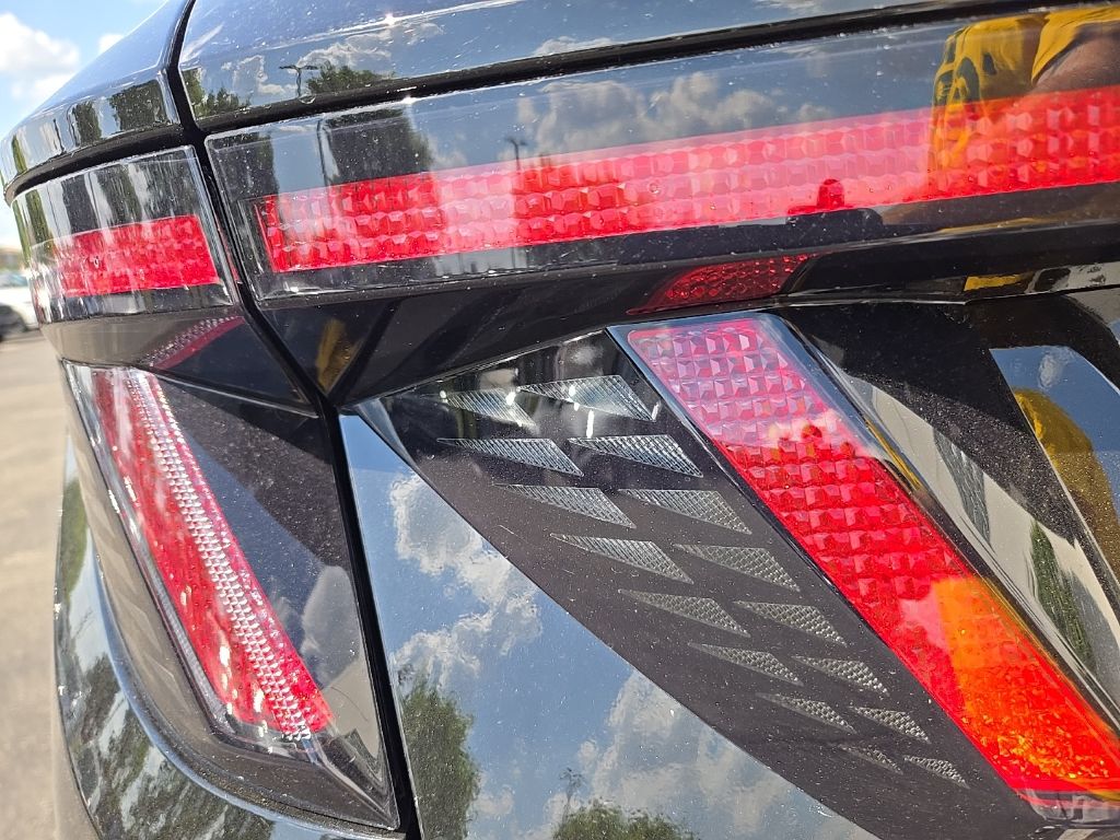 Thumbnail: 2025 Hyundai Tucson - 10