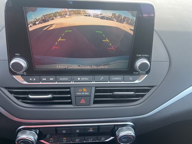 2025 Nissan Altima S - Photo 14