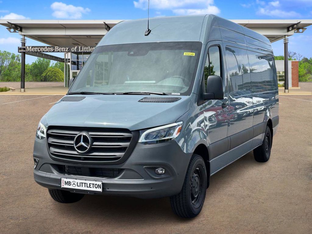 2024 Mercedes-Benz Sprinter 2500 Cargo 170 WB 1