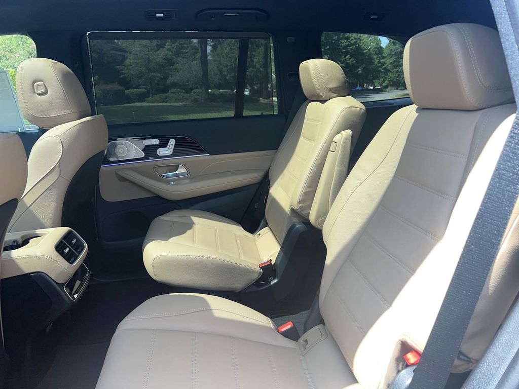 2025 Mercedes-Benz GLS GLS 450 22