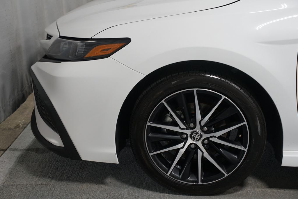 Thumbnail: 2024 Toyota Camry - 5