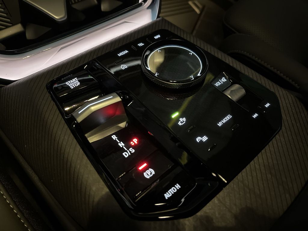 Thumbnail: 2026 BMW X3 - 19