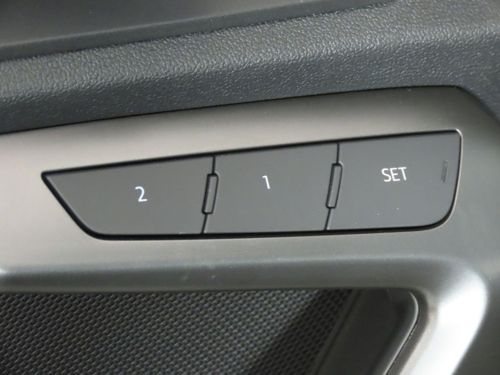 Thumbnail: 2026 Audi RS 3 - 29