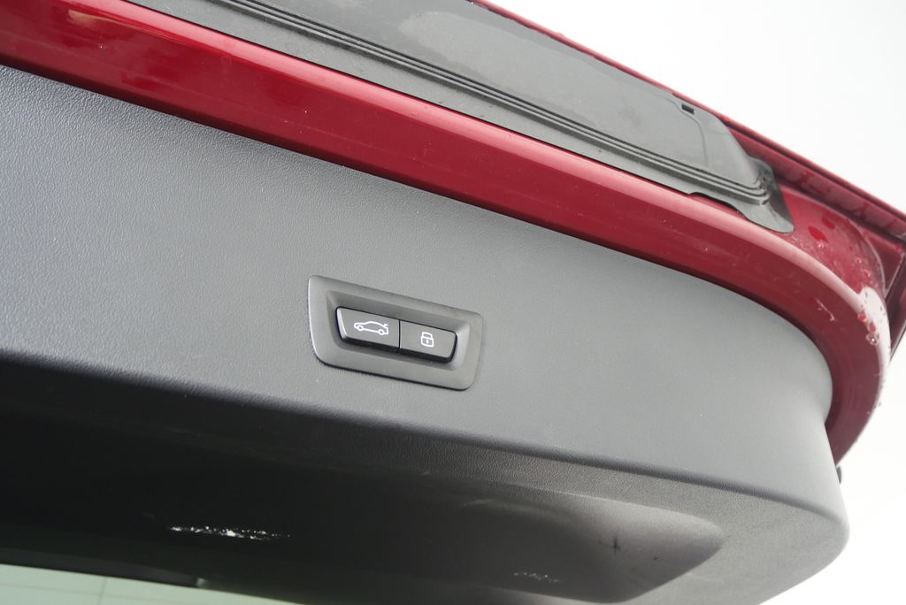 Thumbnail: 2025 BMW X3 - 17