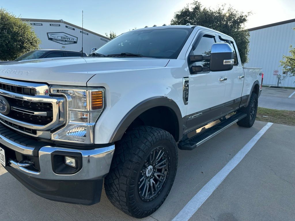 2022 Ford F-250 Super Duty Lariat Crew Cab 4WD