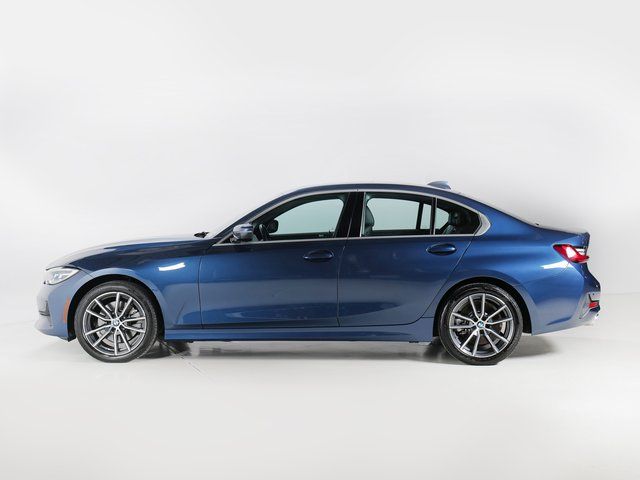 Used 2022 Blue BMW 330i xDrive image 6