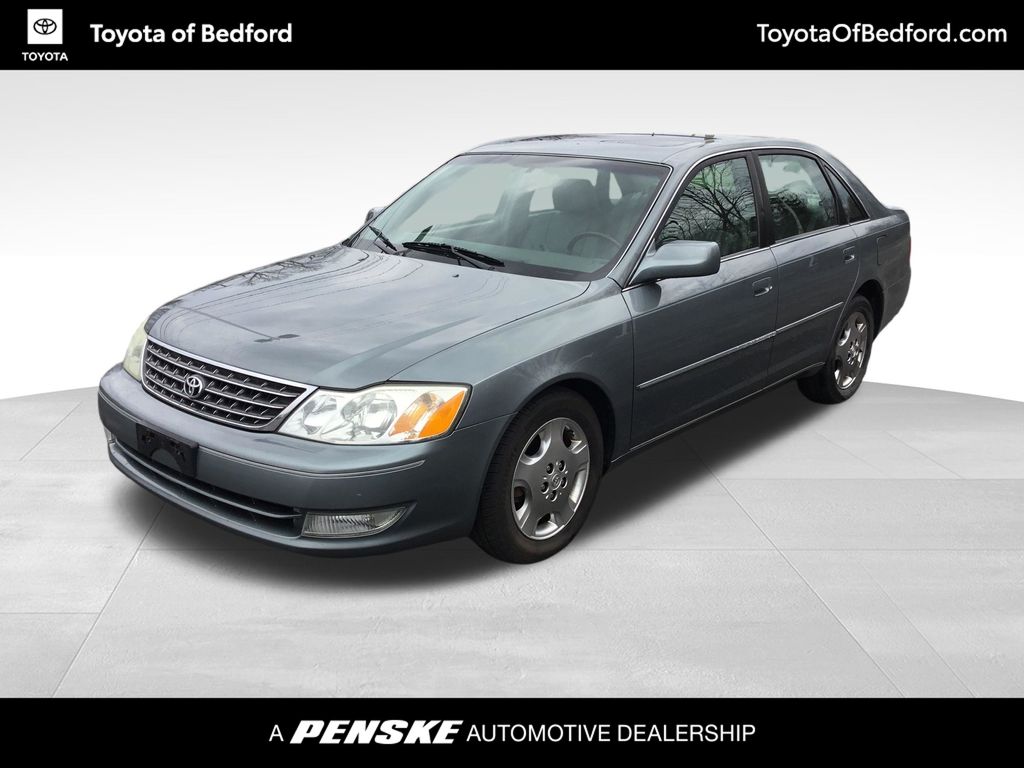 2004 Toyota Avalon XLS -
                  Bedford, OH