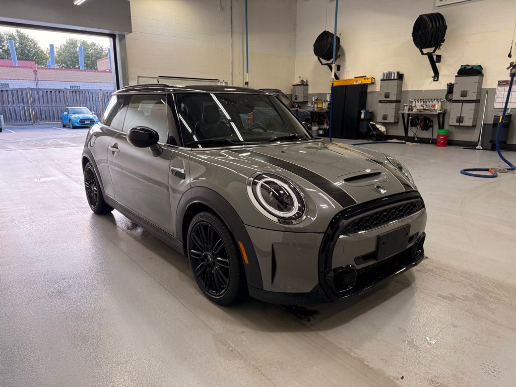 Thumbnail: 2022 MINI Cooper - 7