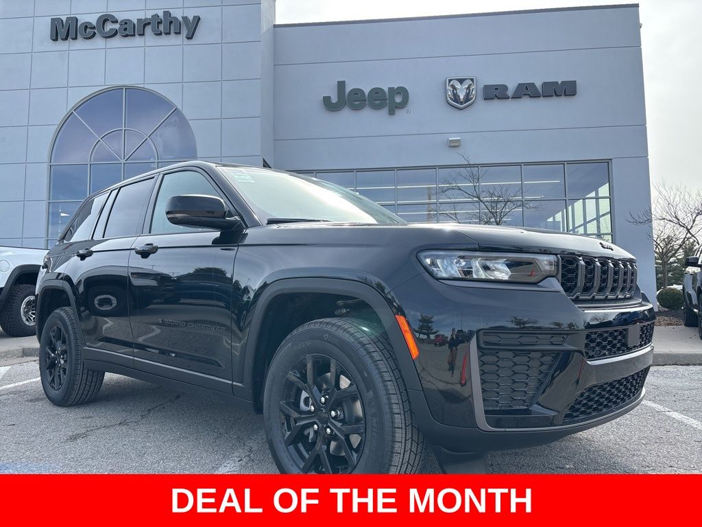 Diamond Black 2026 Jeep Grand Cherokee SUV / Crossover Four-Wheel Drive 8-Speed Automatic
