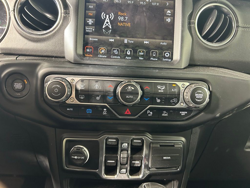 Thumbnail: 2023 Jeep Wrangler - 16