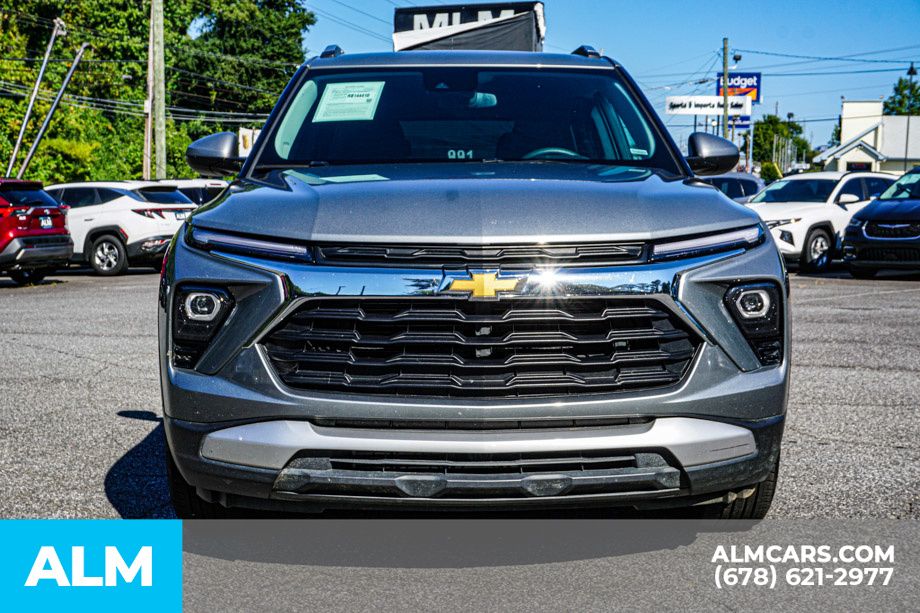 2024 Chevrolet Trailblazer LT photo 4