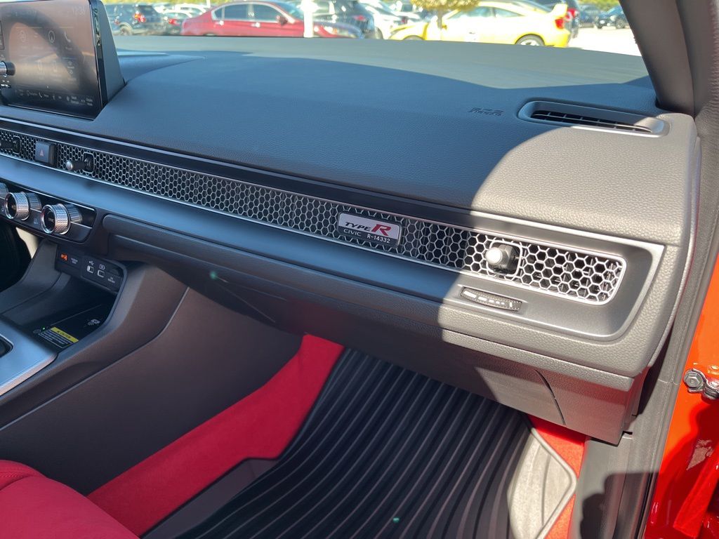 Thumbnail: 2023 Honda Civic - 28