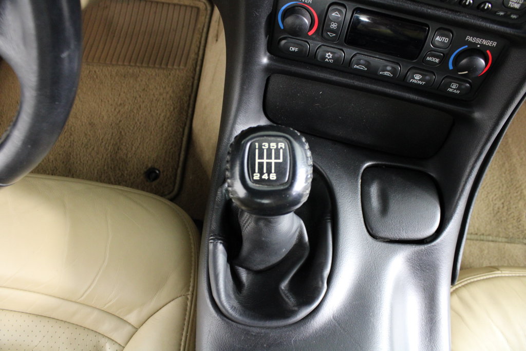Used 2001 Chevrolet Corvette for sale in 