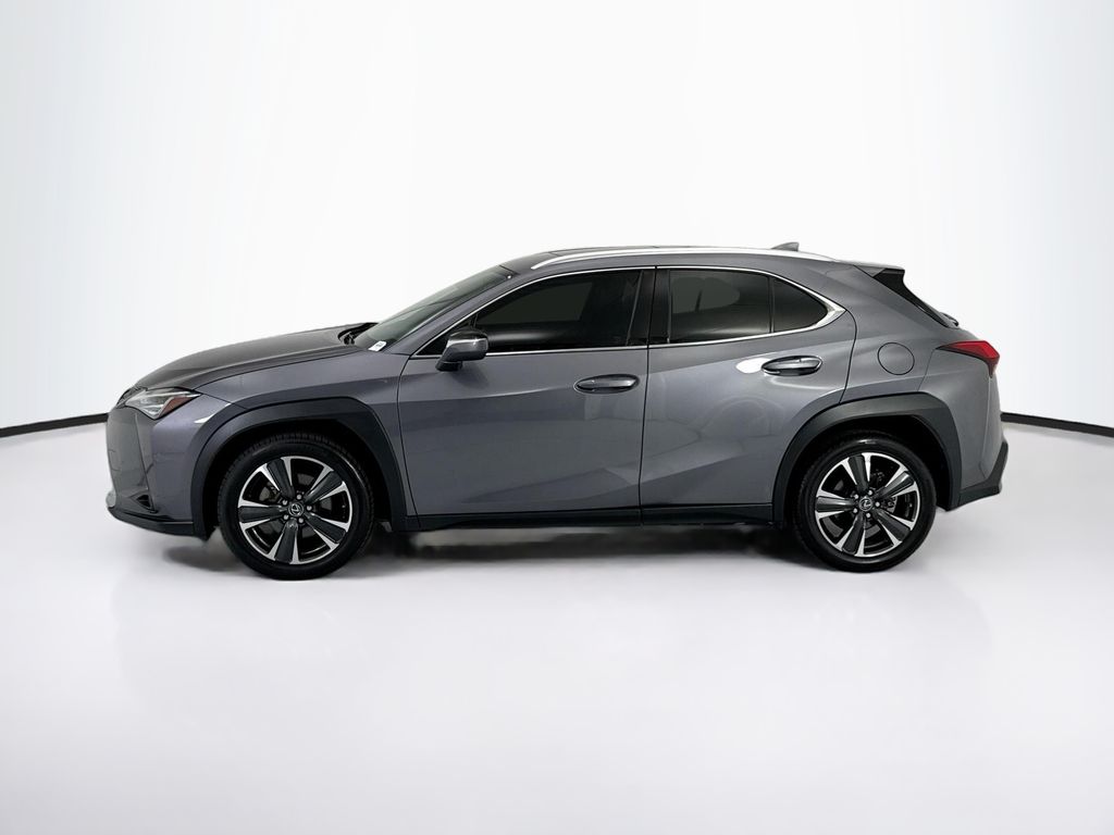 Thumbnail: 2019 Lexus UX - 8