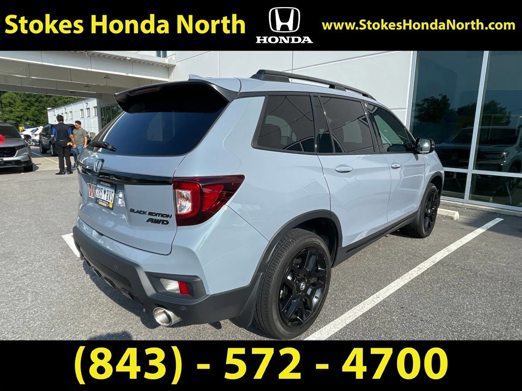 Used 2025 Honda Passport SUV