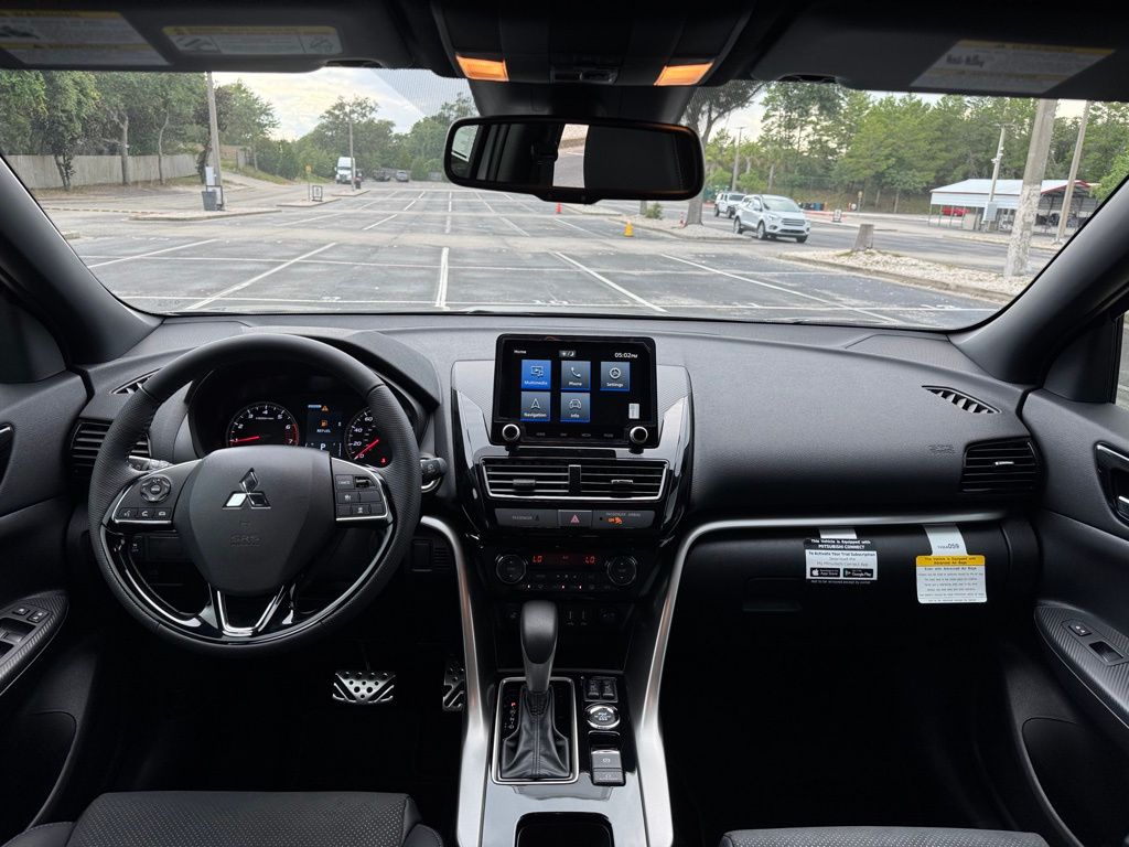 2025 Mitsubishi Eclipse Cross SEL photo 21