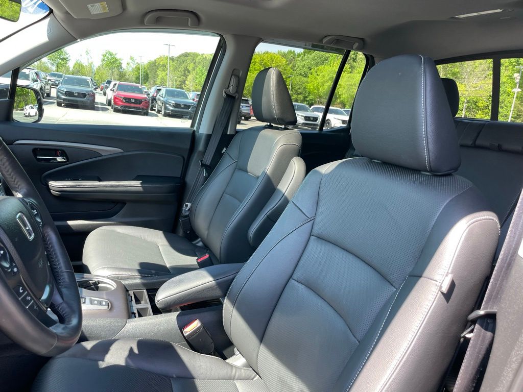 Thumbnail: 2022 Honda Ridgeline - 25