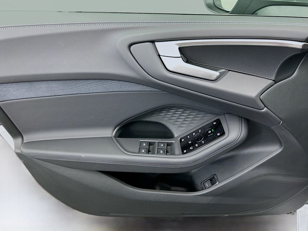 Thumbnail: 2025 Audi A5 - 24