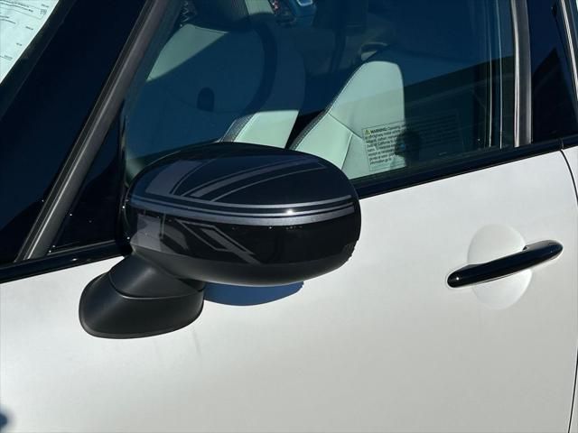 Thumbnail: 2026 MINI Cooper - 10