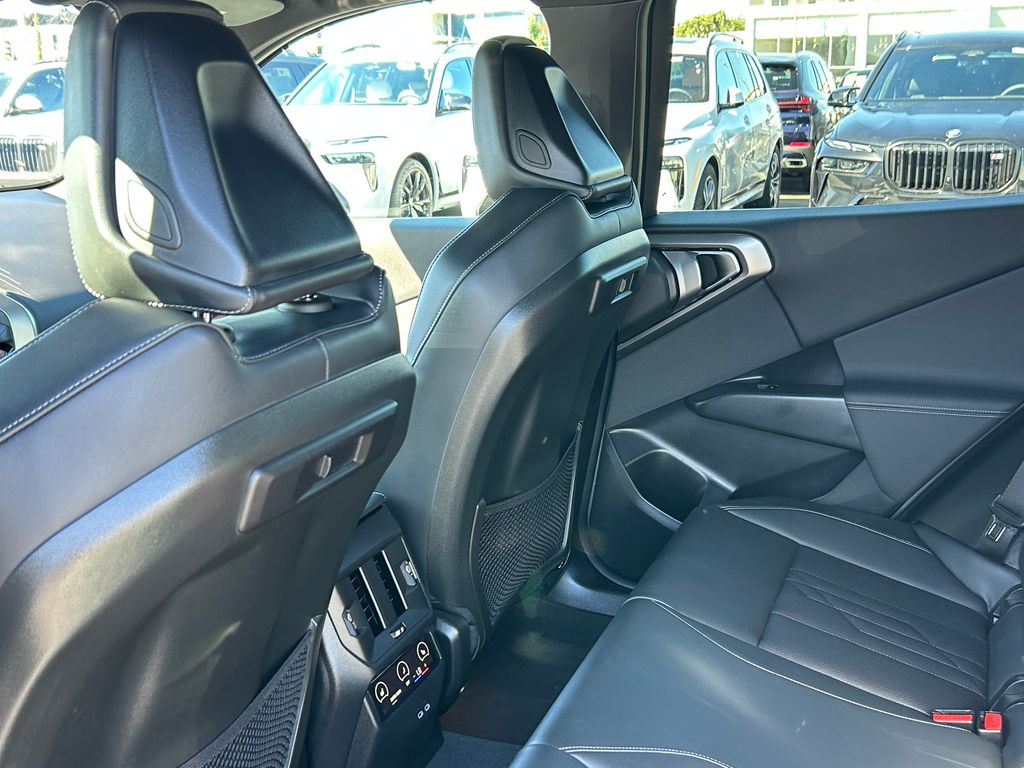 Thumbnail: 2026 BMW X3 - 31
