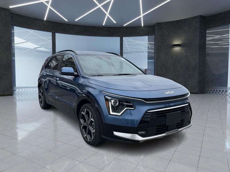 2025 Kia Niro EX Touring FWD
