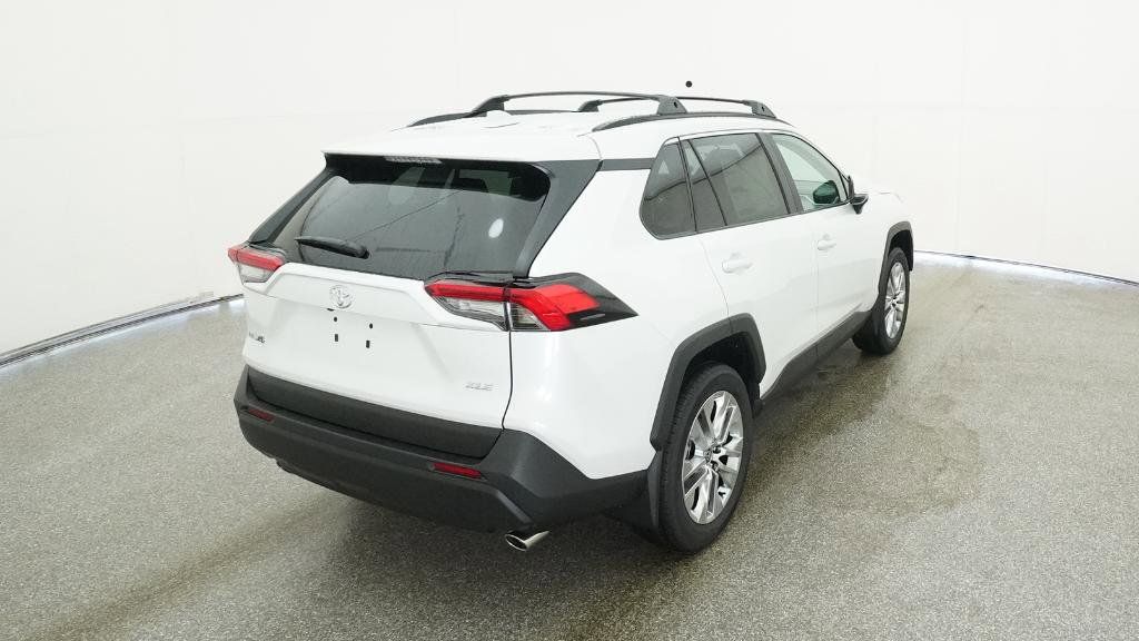 Thumbnail: 2025 Toyota RAV4 - 2
