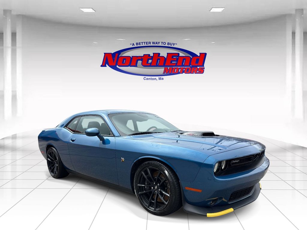 Blue (Frostbite) 2021 Dodge Challenger R/T Scat Pack RWD Coupe Rear-Wheel Drive 8-Speed Automatic