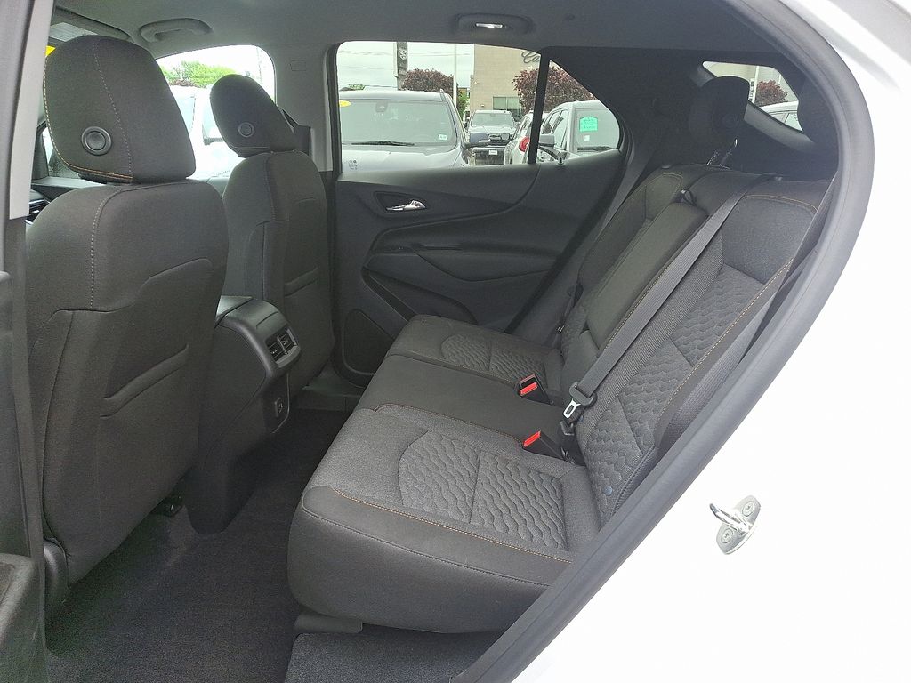 2020 Chevrolet Equinox LT 10