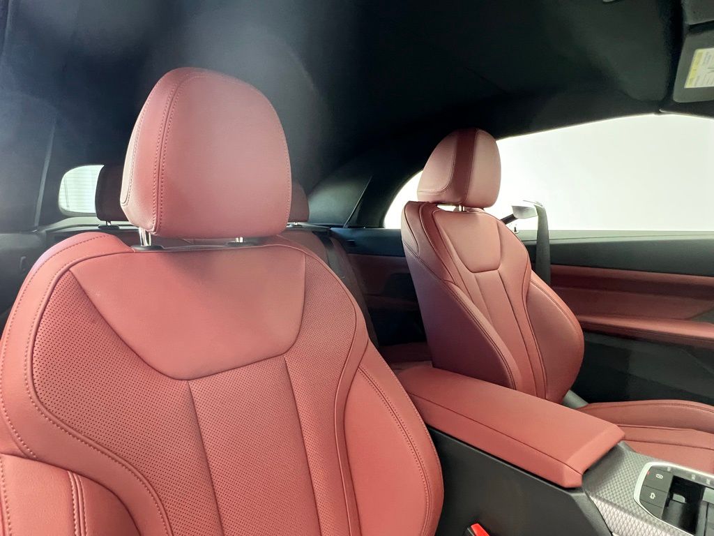 Thumbnail: 2026 BMW 4 Series - 11