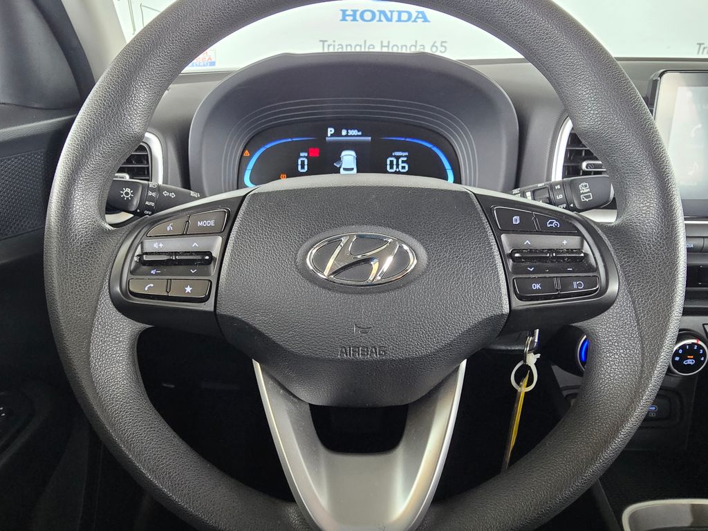 Thumbnail: 2025 Hyundai Venue - 12
