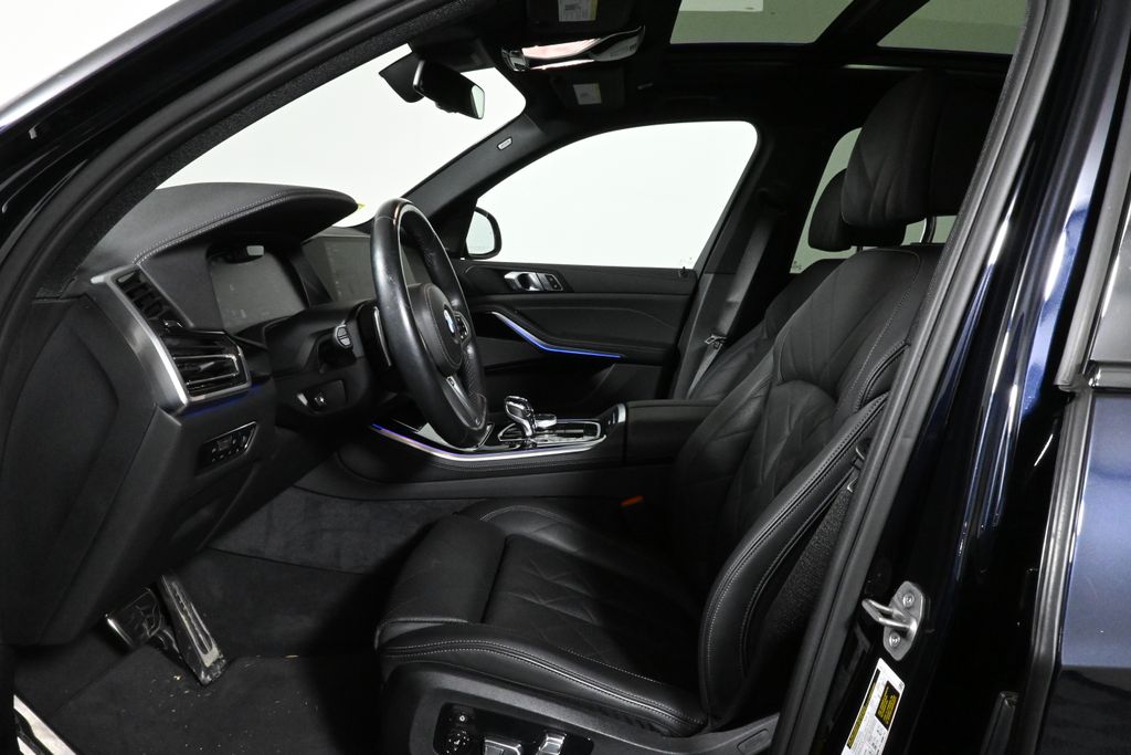 Thumbnail: 2023 BMW X5 - 3