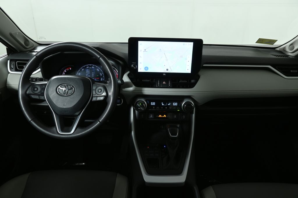 Thumbnail: 2024 Toyota RAV4 - 16