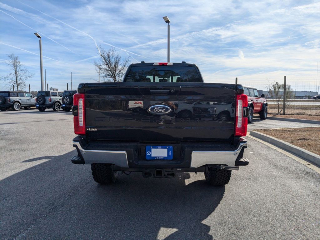 2024 Ford F-350 Super Duty Lariat