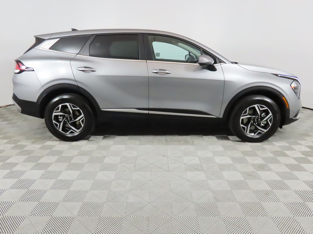 2023 Kia Sportage LX 6