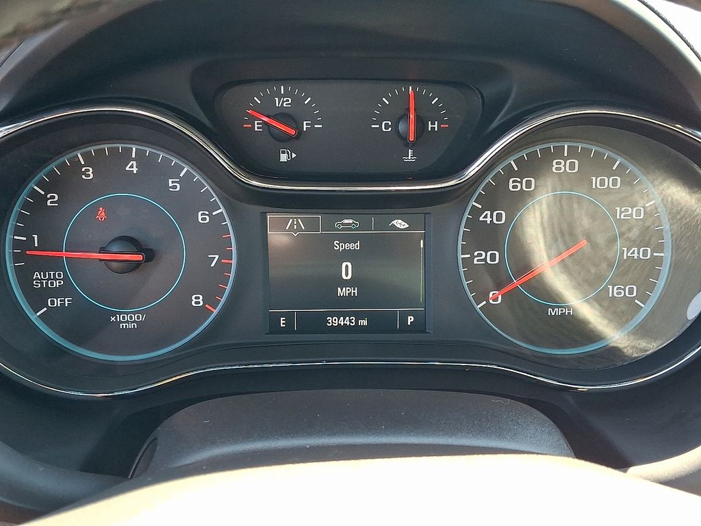 2017 Chevrolet Cruze — photo 23