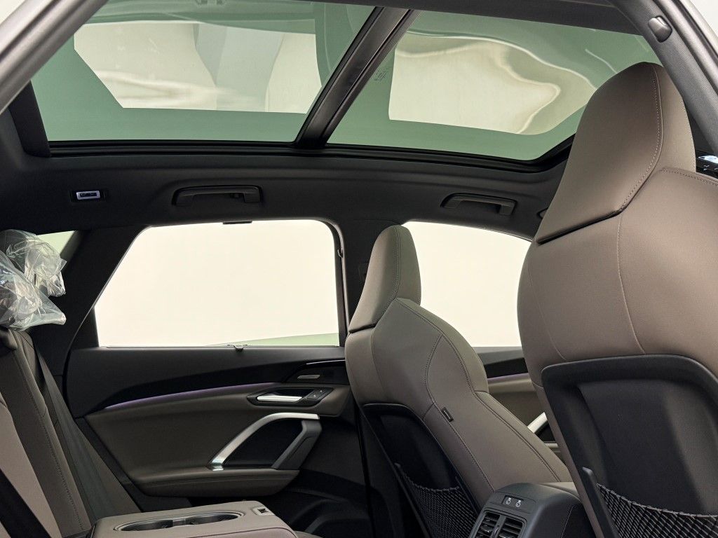 2025 Audi Q5  8