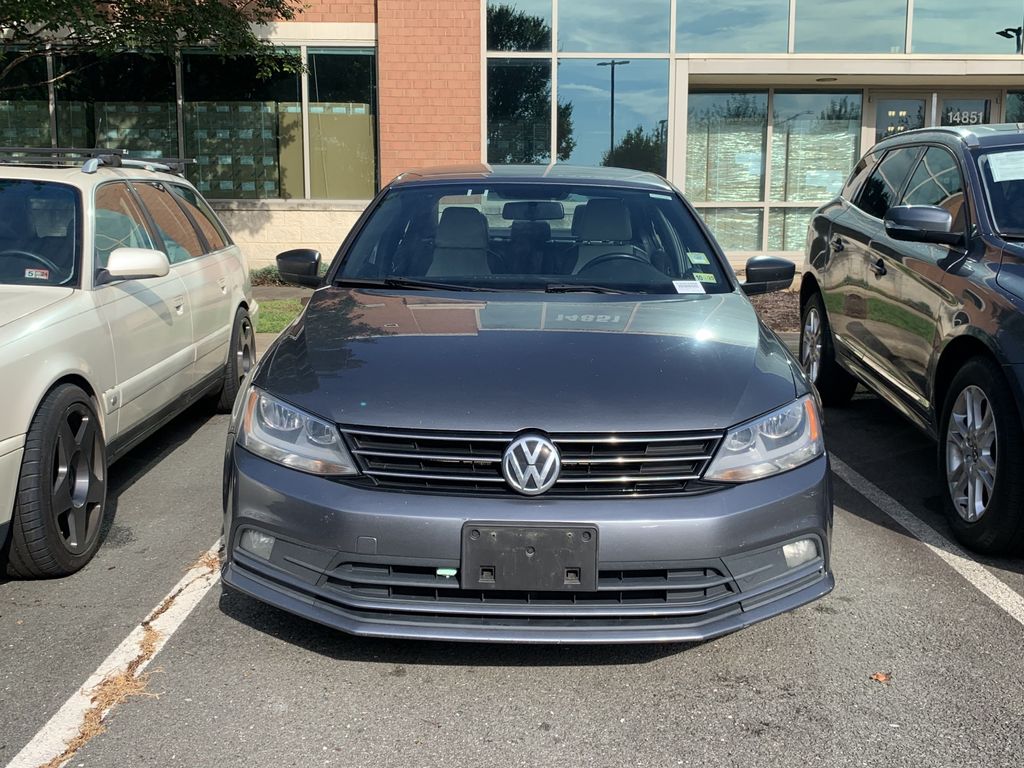 Thumbnail: 2016 Volkswagen Jetta - 2