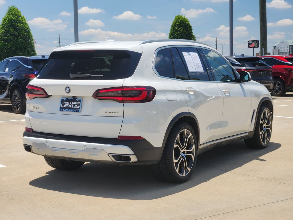2021 BMW X5 sDrive40i White at Mac Haik CDJR North Houston