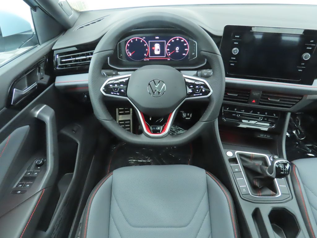 2025 Volkswagen Jetta GLI Autobahn 10