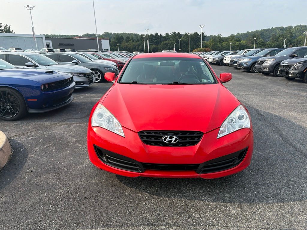 2011 Hyundai Genesis Coupe 2.0T R-Spec RWD